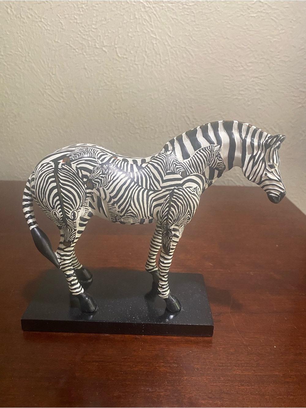 Trail of Painted Ponies, INCOGNITO Figurine Item # 1524